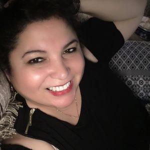 Meet your Posher, Nora